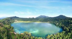 Wisata Danau Linow