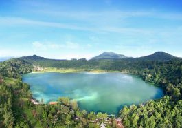 Wisata Danau Linow